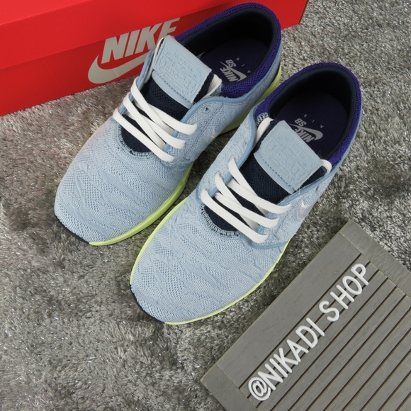 Nike SB Air Max Janoski Sneakers - Picture 3 of 5